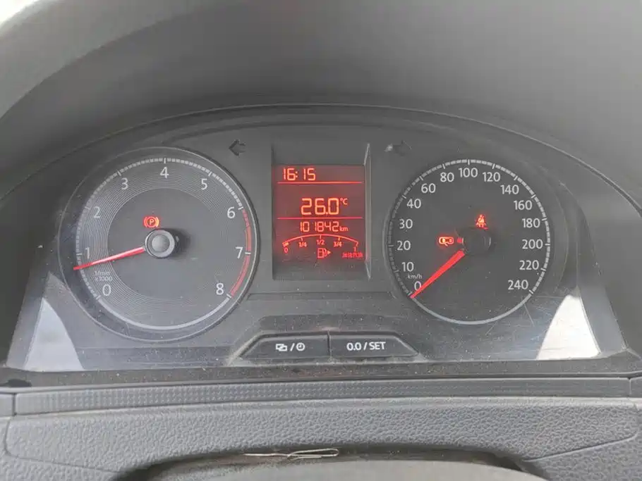Volkswagen Santana — миниатюра 14