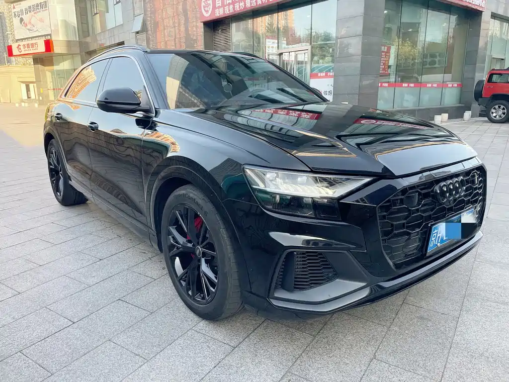 Audi Q8 — миниатюра 2