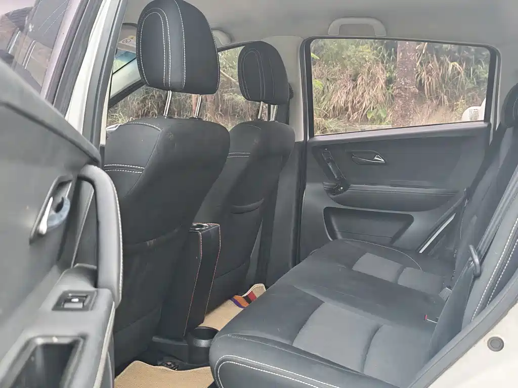 JAC JAC iEV6E — миниатюра 10