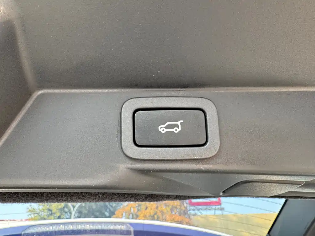 Land Rover Sport — миниатюра 11