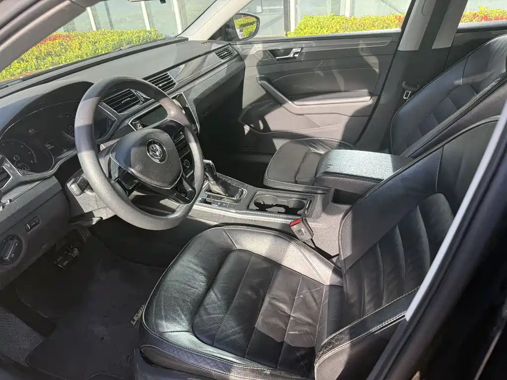 Volkswagen Passat 2013 1.8TSI DSG