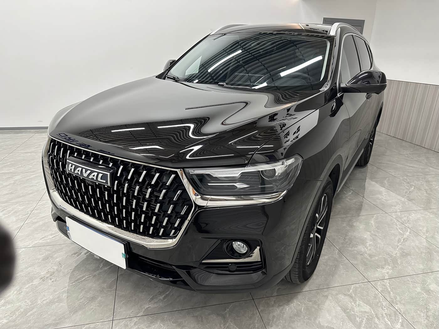 Haval Haval H6 1.5 л 2024 г. Чёрный, пробег 9800 км