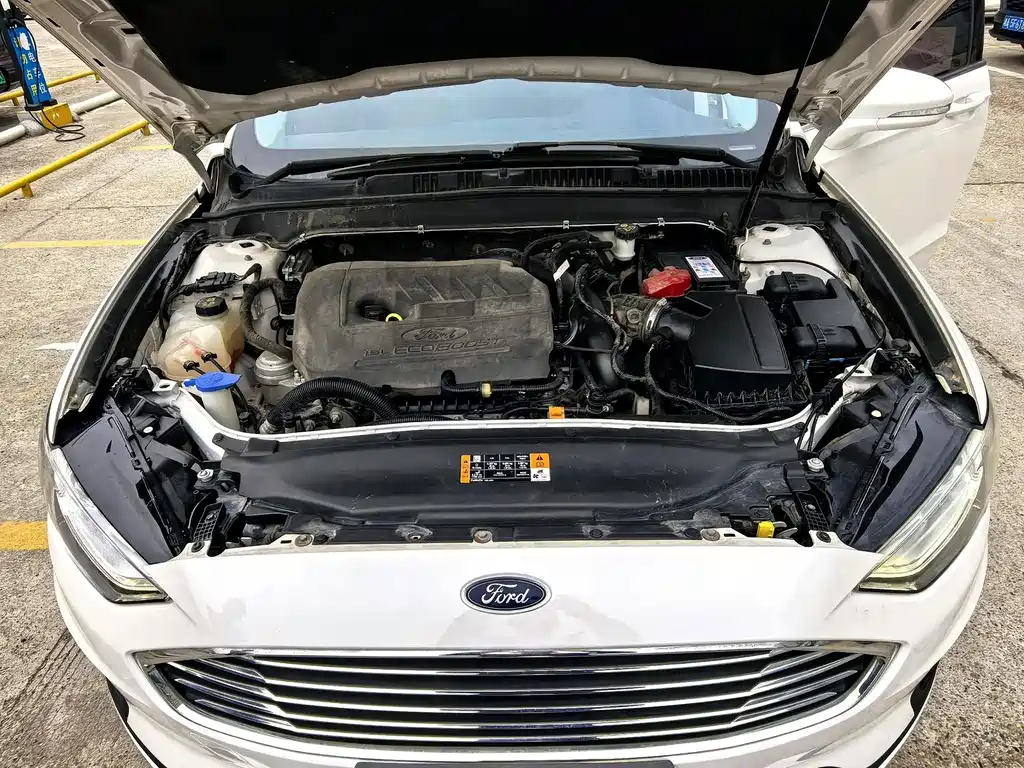 Ford Mondeo — миниатюра 17