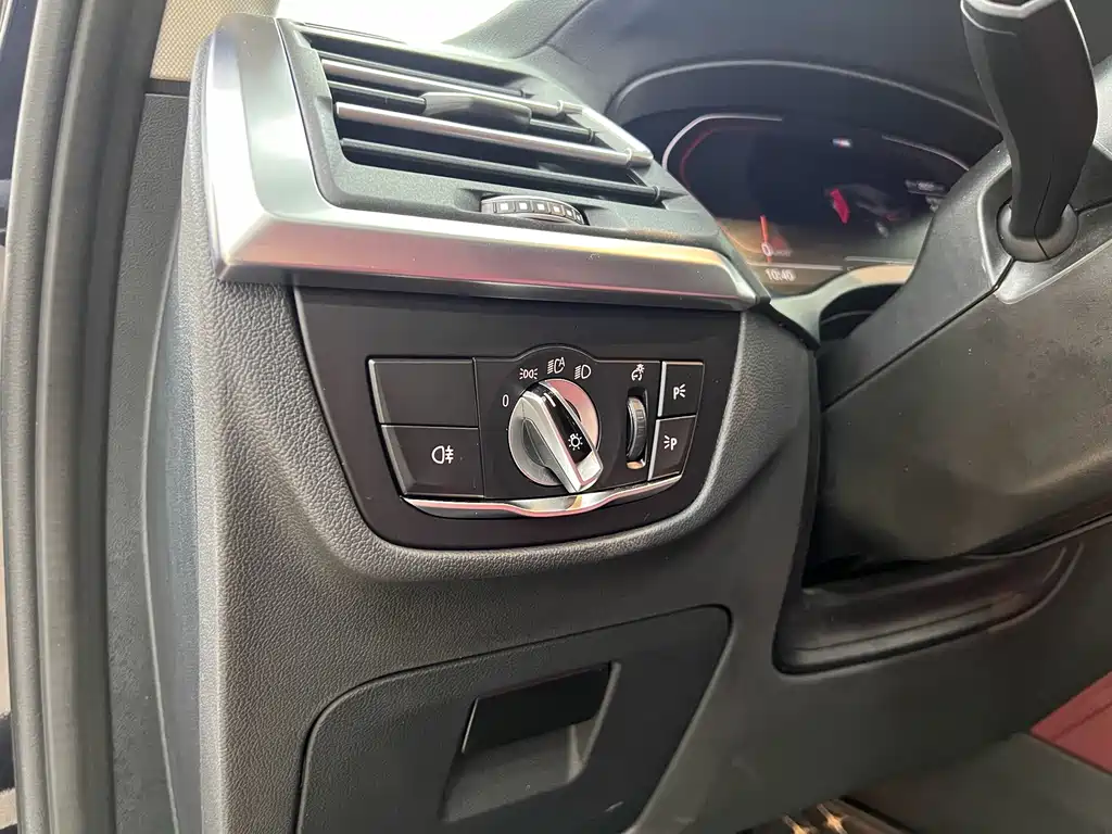 BMW X4 — миниатюра 24