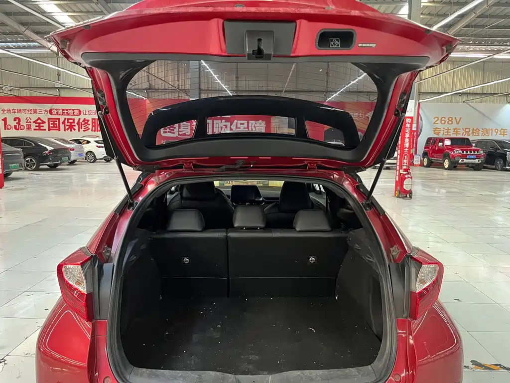 Toyota C-HR — миниатюра 10