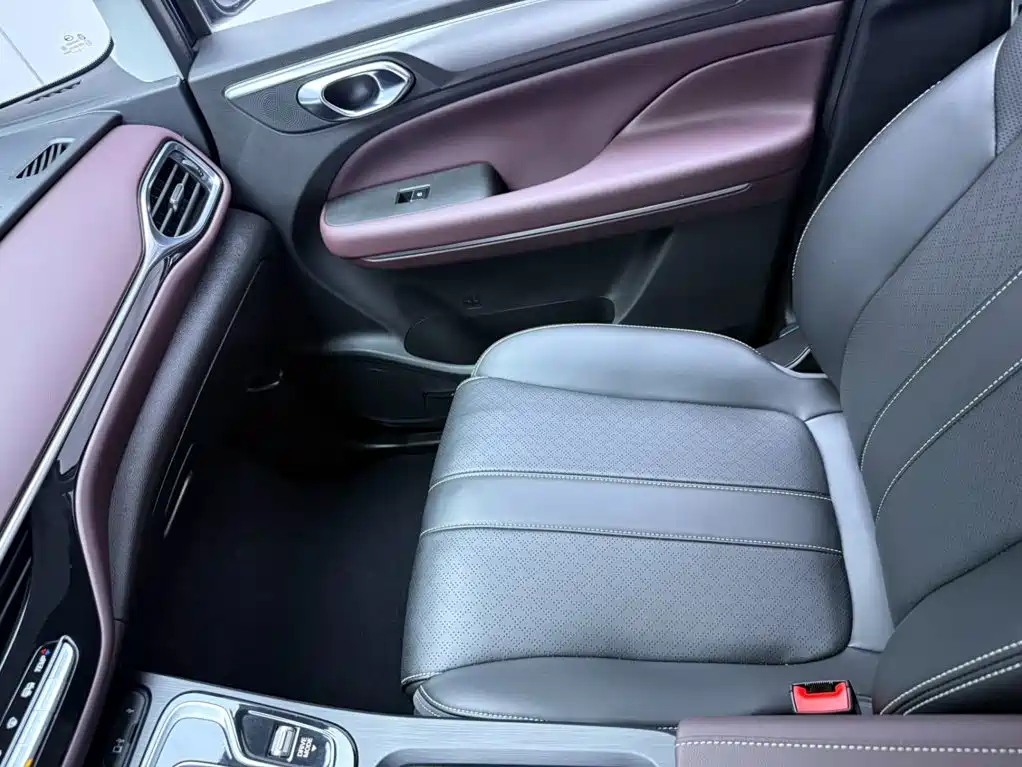 GAC Motor Trumpchi M6 — миниатюра 13