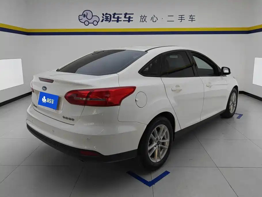 Ford Focus — миниатюра 3