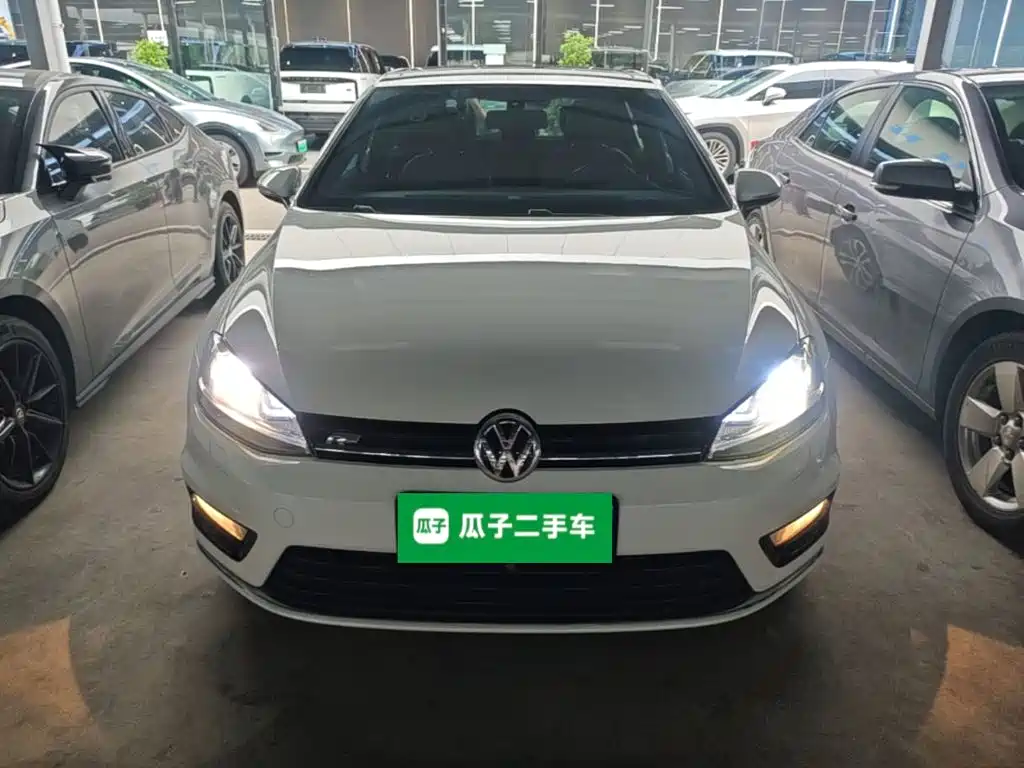 Volkswagen Golf — миниатюра 3
