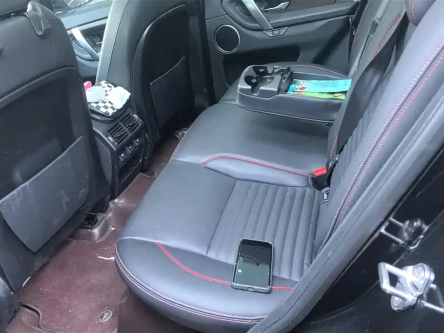 LAND ROVER DISCOVER NEW ENERGY SOURCES FOR SPORTS