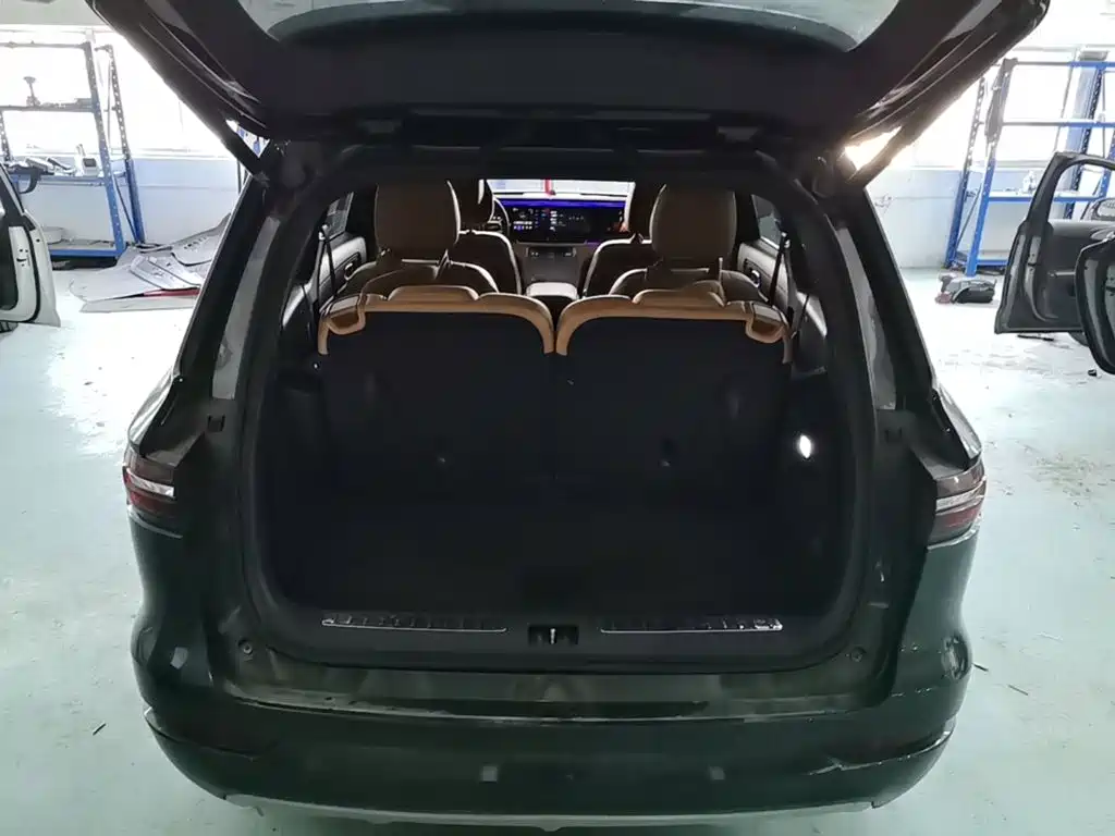 Li Auto Li ONE — миниатюра 19