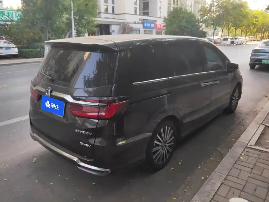 Honda Elysion — миниатюра 3