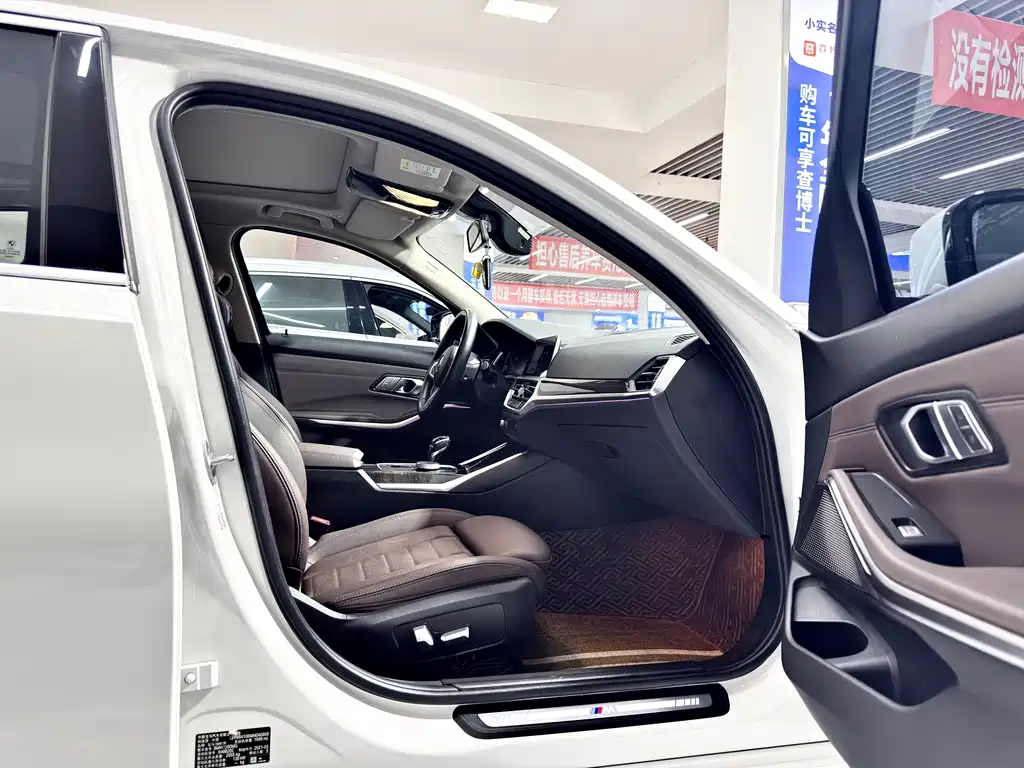 BMW 3 Series — миниатюра 13