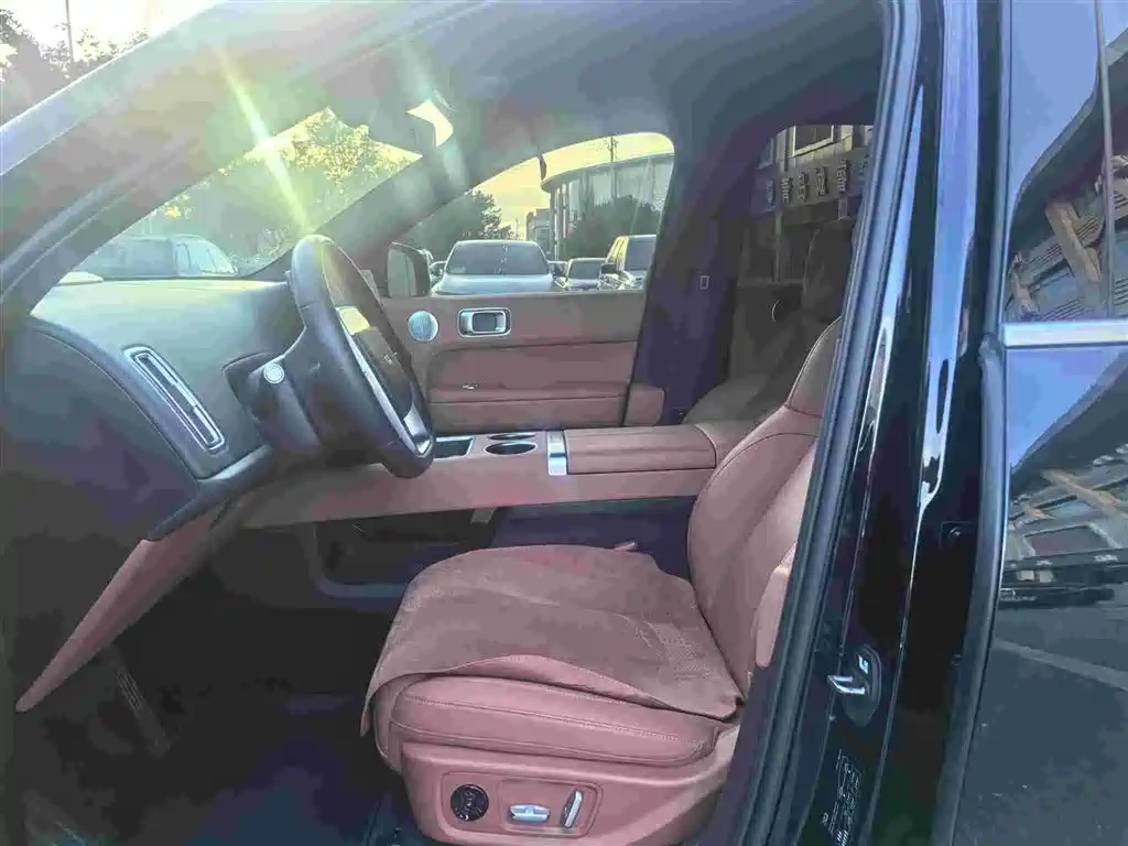 Li Auto Li L6 — миниатюра 8