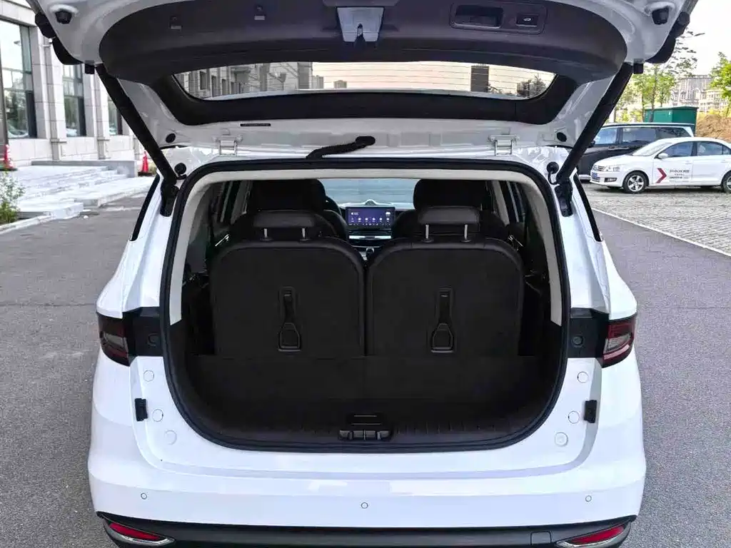 Geely Jia Ji — миниатюра 25