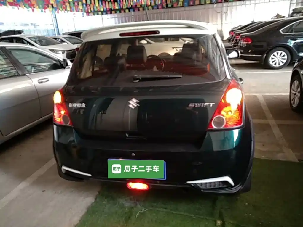 Suzuki Swift — миниатюра 6