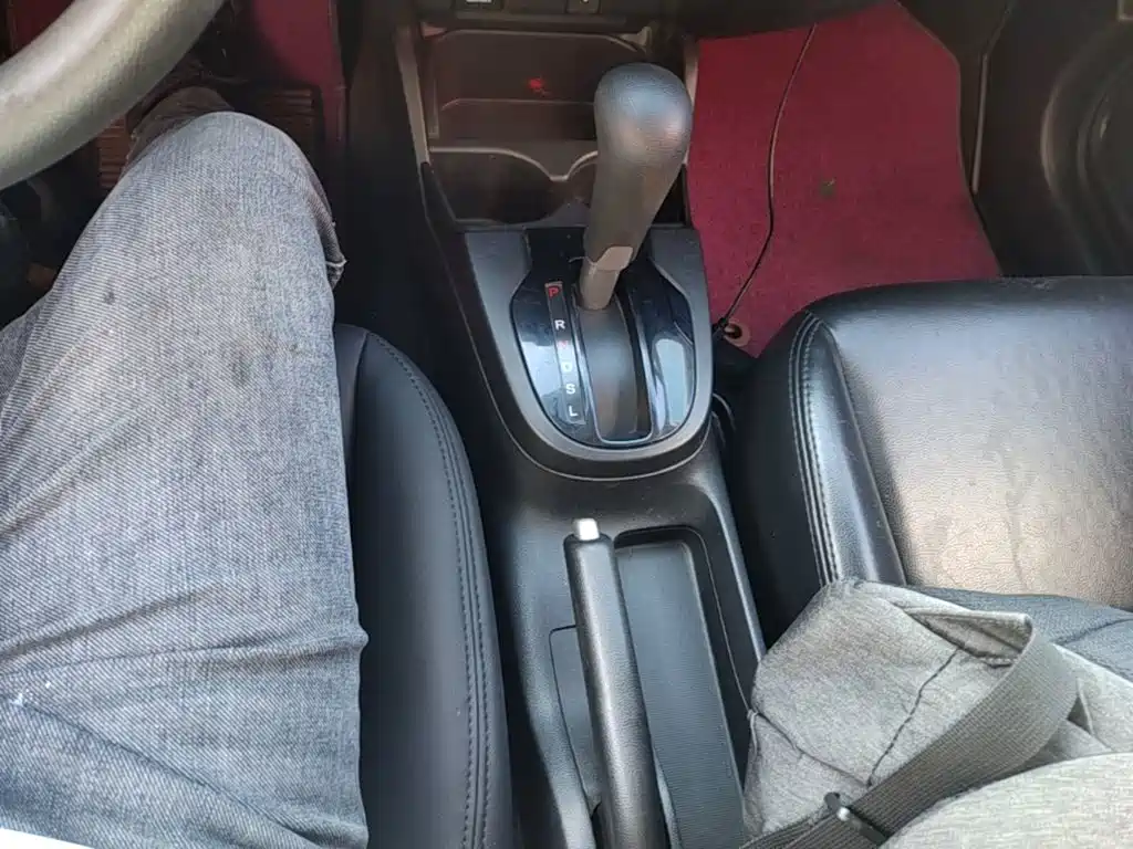 Honda Fit — миниатюра 10