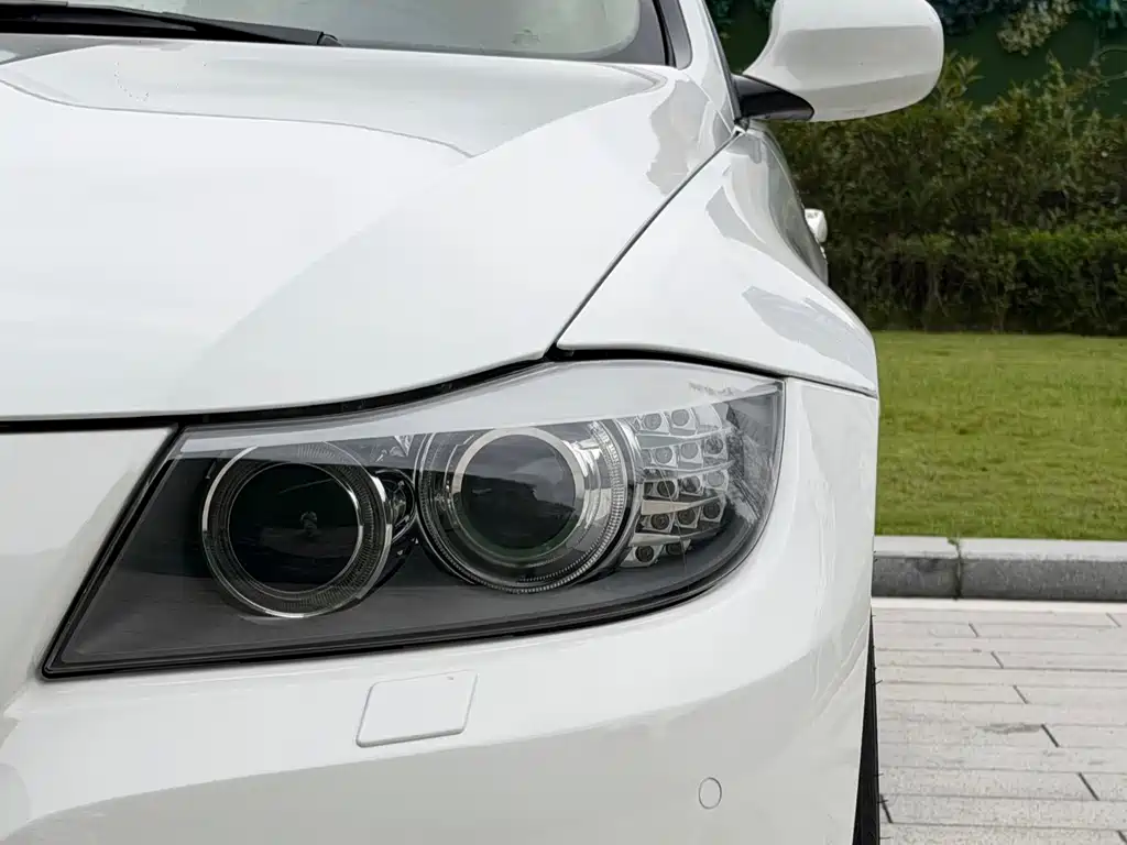 BMW 3 Series — миниатюра 3