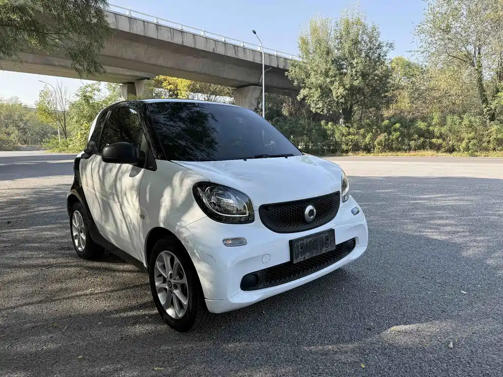 smart Smart Fortwo — миниатюра 3