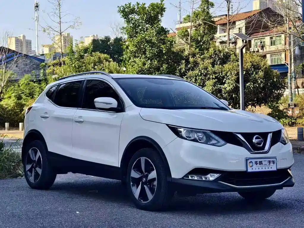 Nissan Qashqai — миниатюра 3