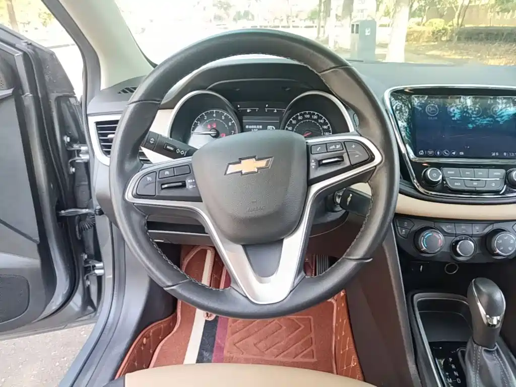 Chevrolet Monza — миниатюра 11