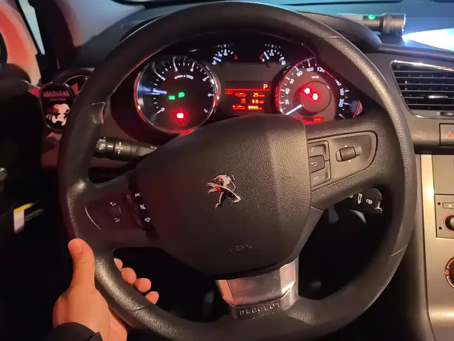 Peugeot 3008 — миниатюра 15