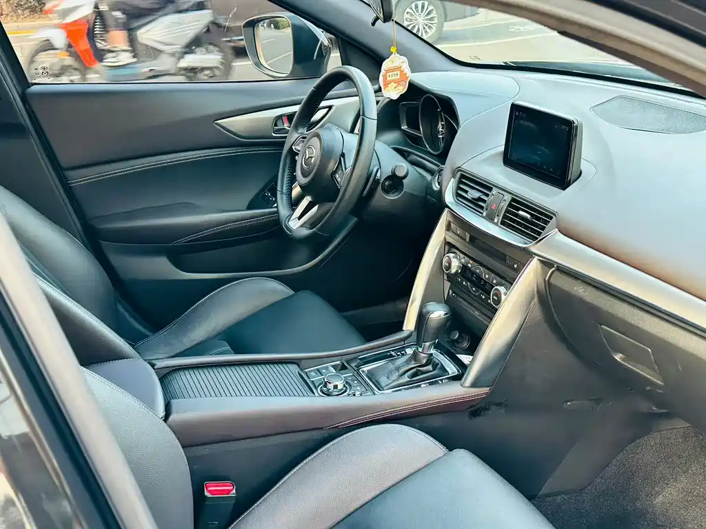 Mazda CX-4 — миниатюра 7