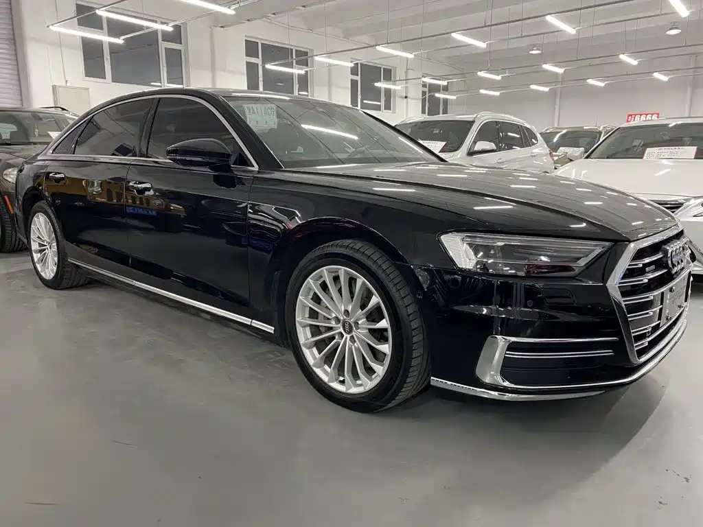 Audi A8 — миниатюра 2