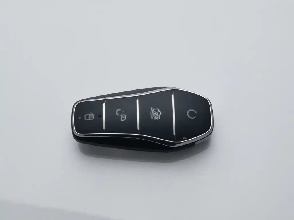 BYD Seal 05 DM-i — миниатюра 19