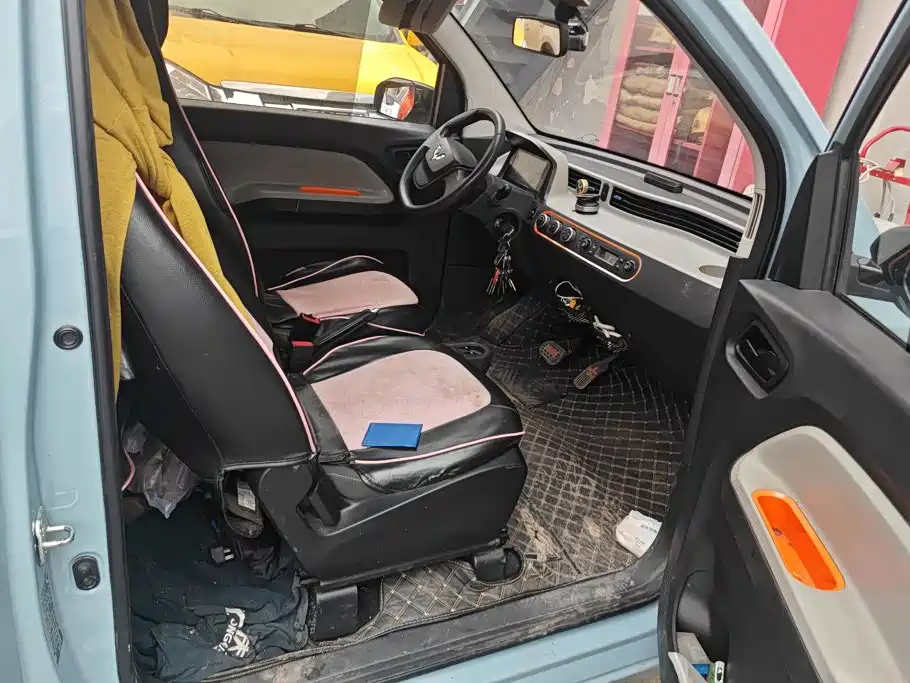 Wuling MINIEV — миниатюра 8