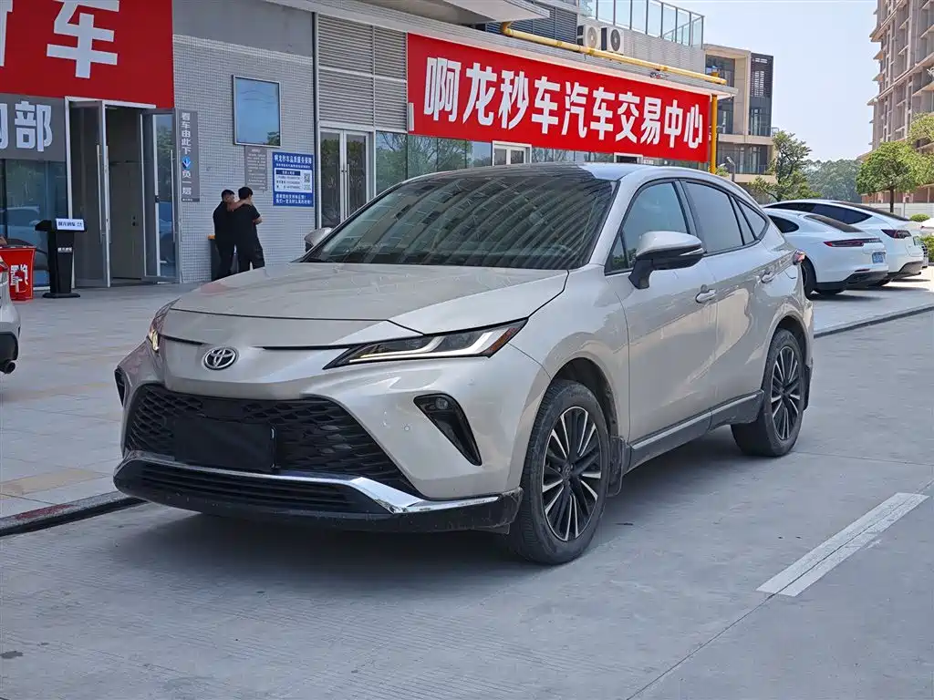 Toyota Venza 2023