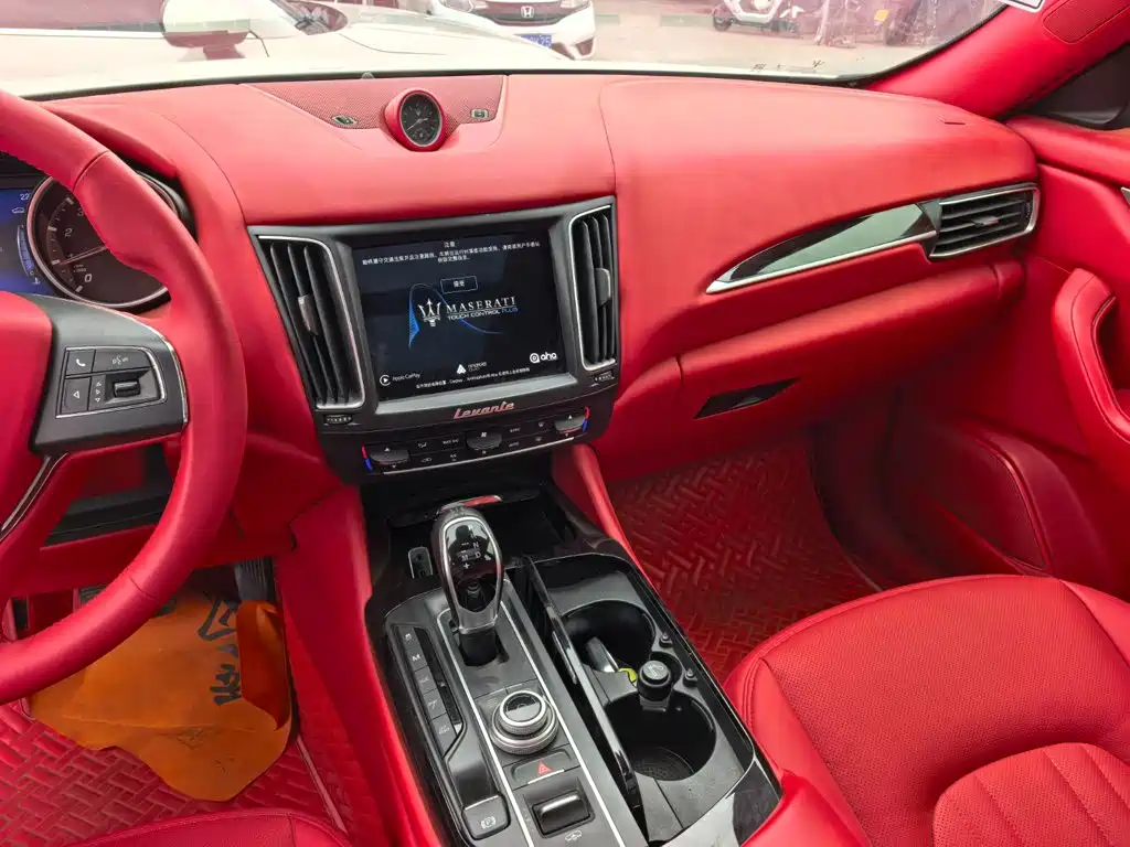 Maserati Levante — миниатюра 12