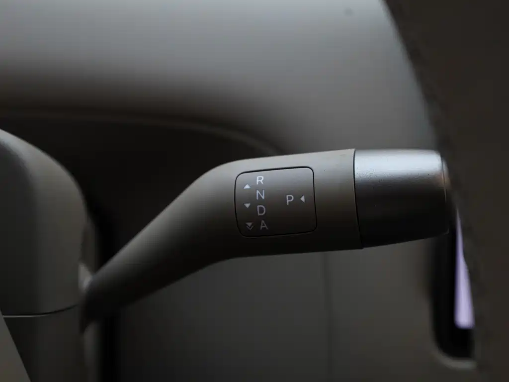 Li Auto Li L6 — миниатюра 17