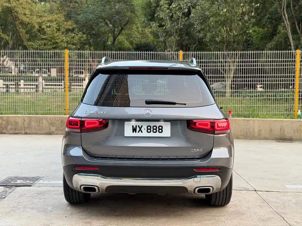 Mercedes-Benz GLB — миниатюра 7