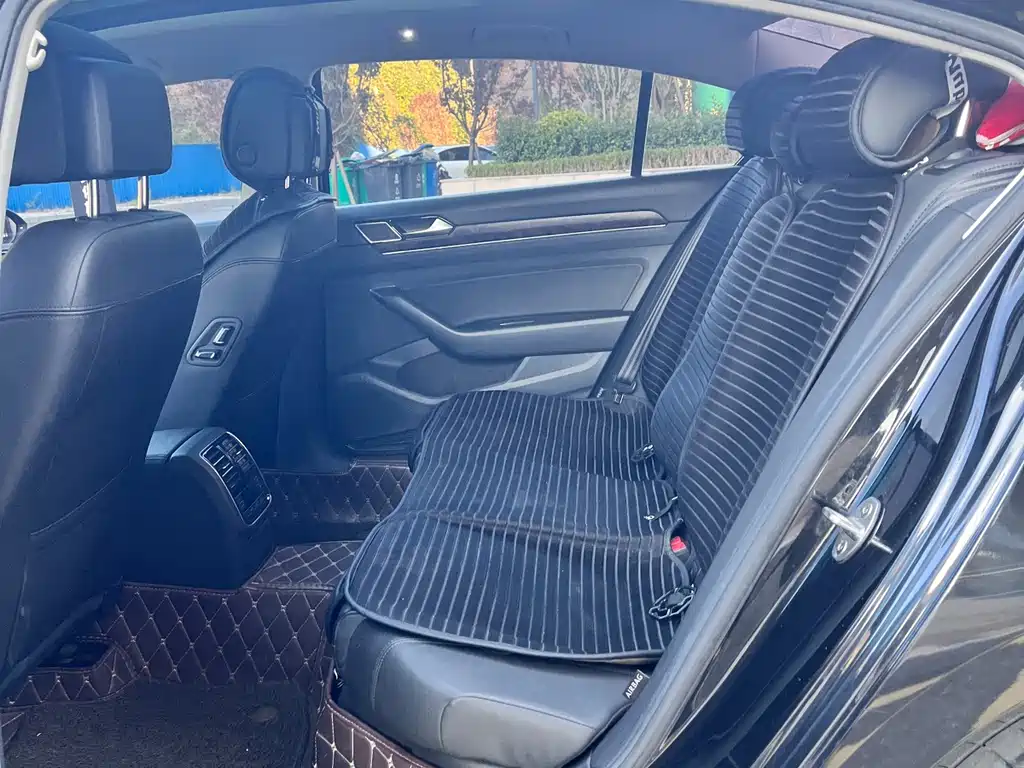 Volkswagen Magotan — миниатюра 14