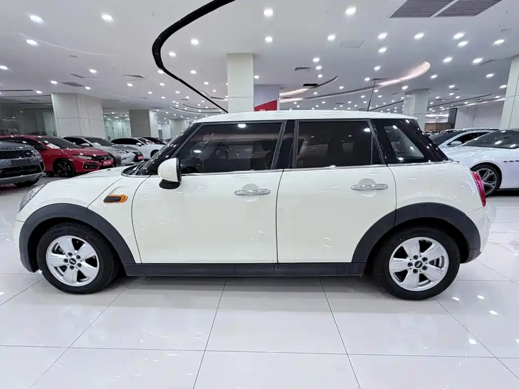 MINI Mini — миниатюра 10