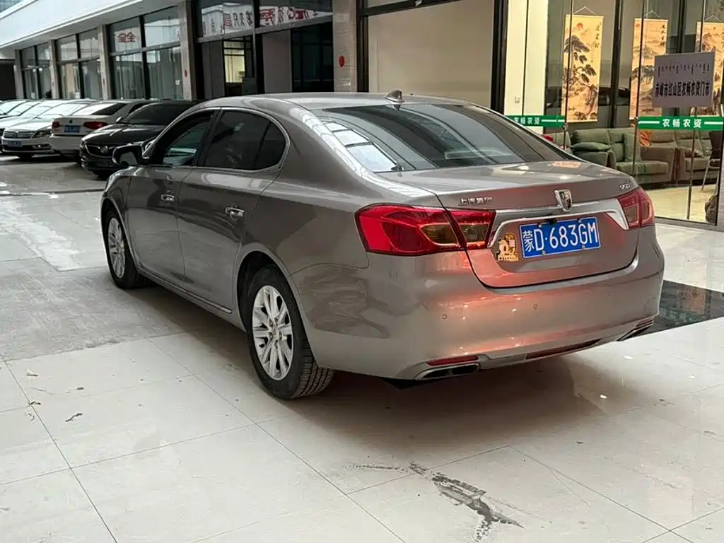 Roewe 950 — миниатюра 5