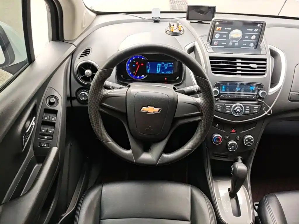 Chevrolet Trax — миниатюра 11