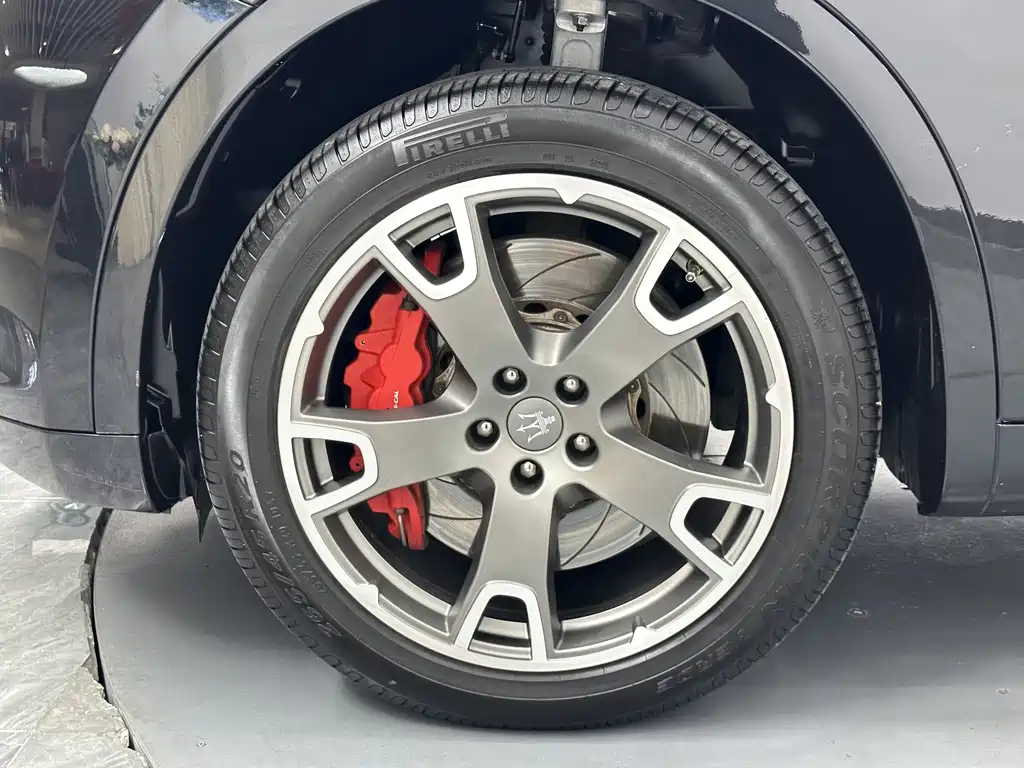 Maserati Levante — миниатюра 26