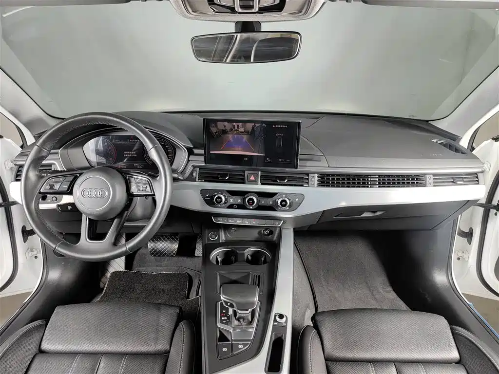 Audi A4L 2020 40 TFSI Fashion