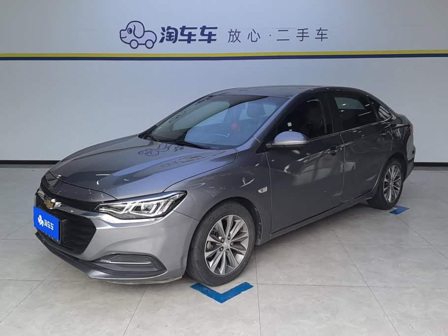 Chevrolet Monza 1.5 л 2021 г. Серебристо-серый, пробег 49000 км