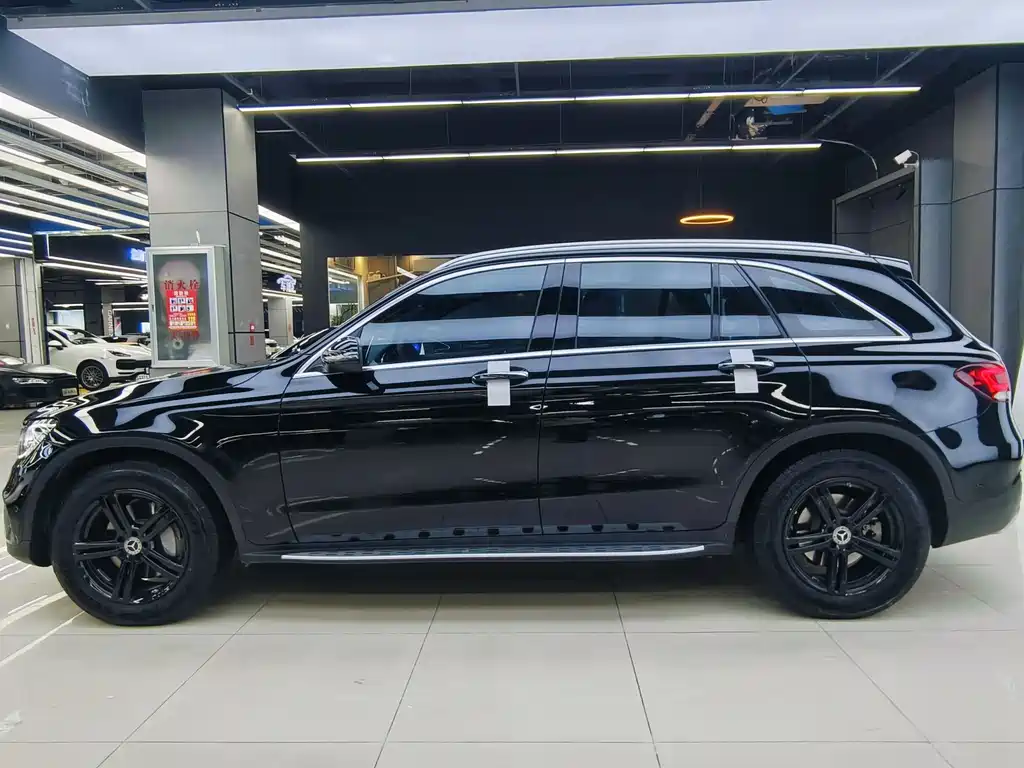 Mercedes-Benz GLC 2021 GLC 260 L 4MATIC