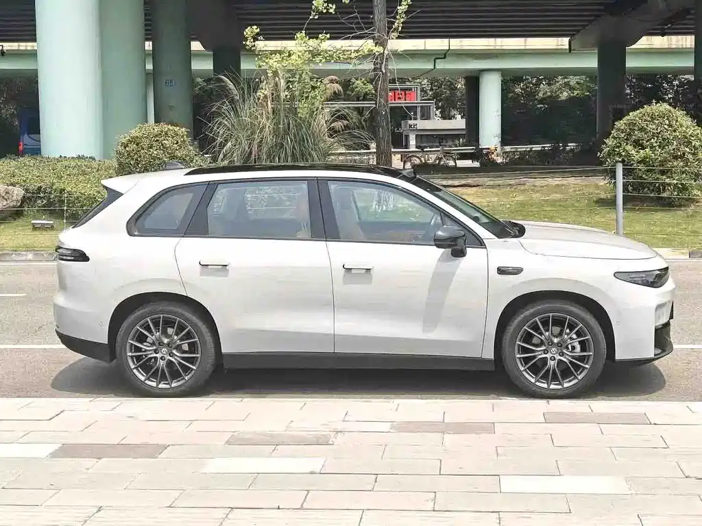 Leapmotor C10 2026 605