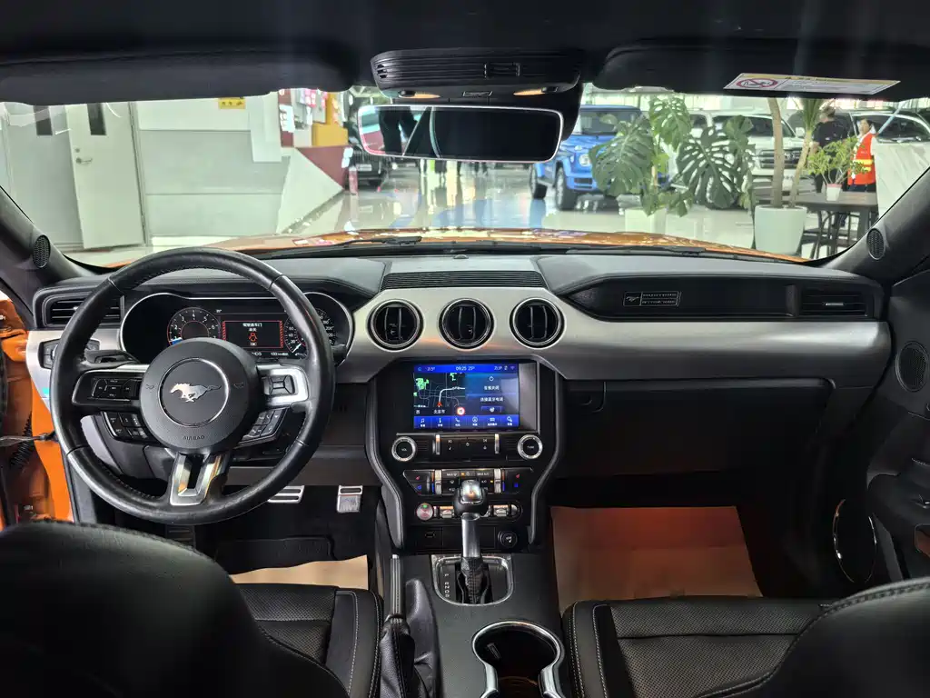 Ford Mustang 2020 2.3L EcoBoost