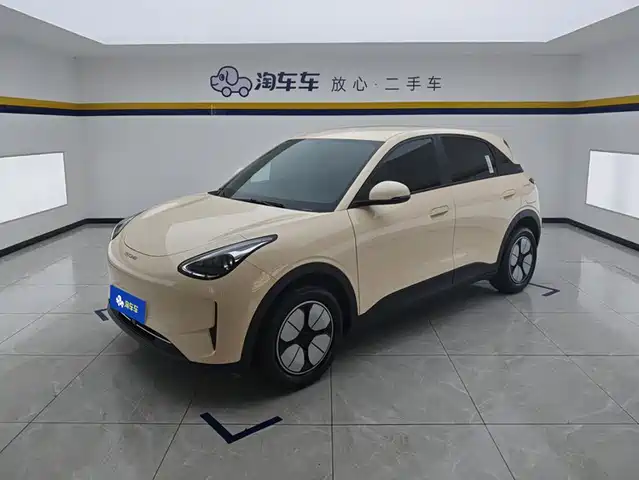 2025 Geely Xingyuan