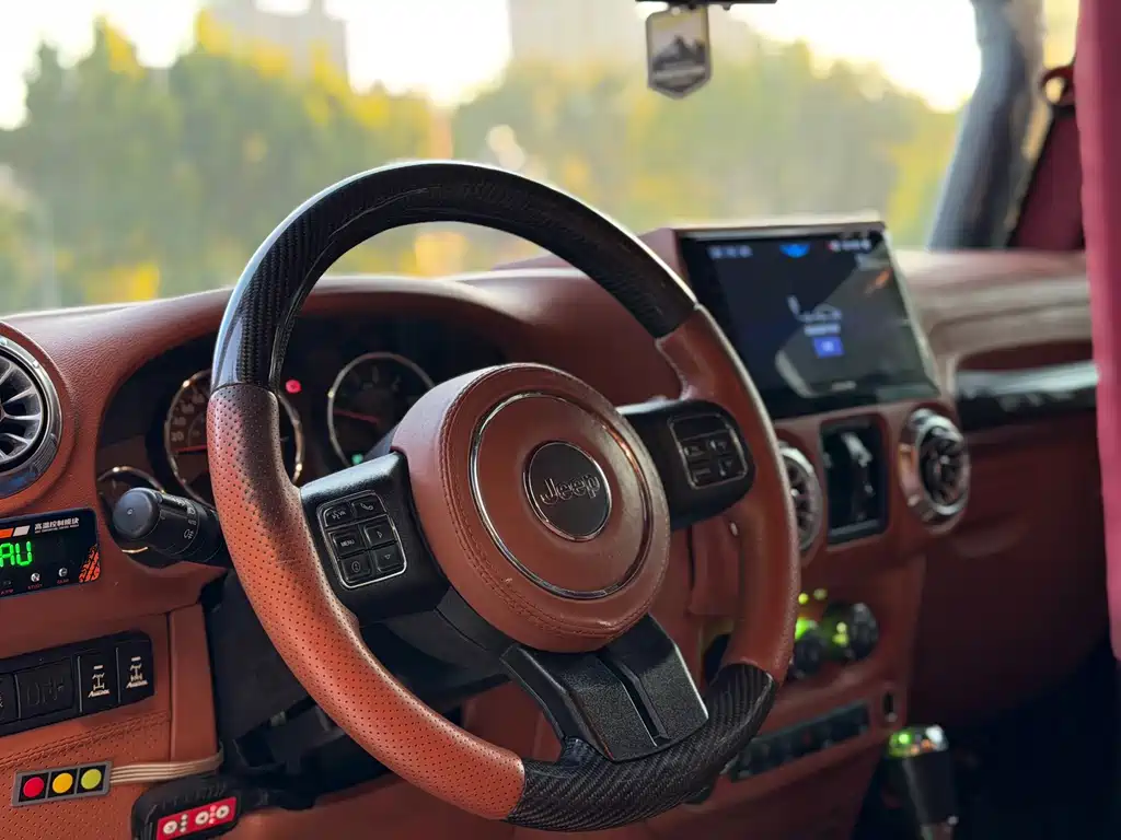 Jeep Wrangler — миниатюра 5