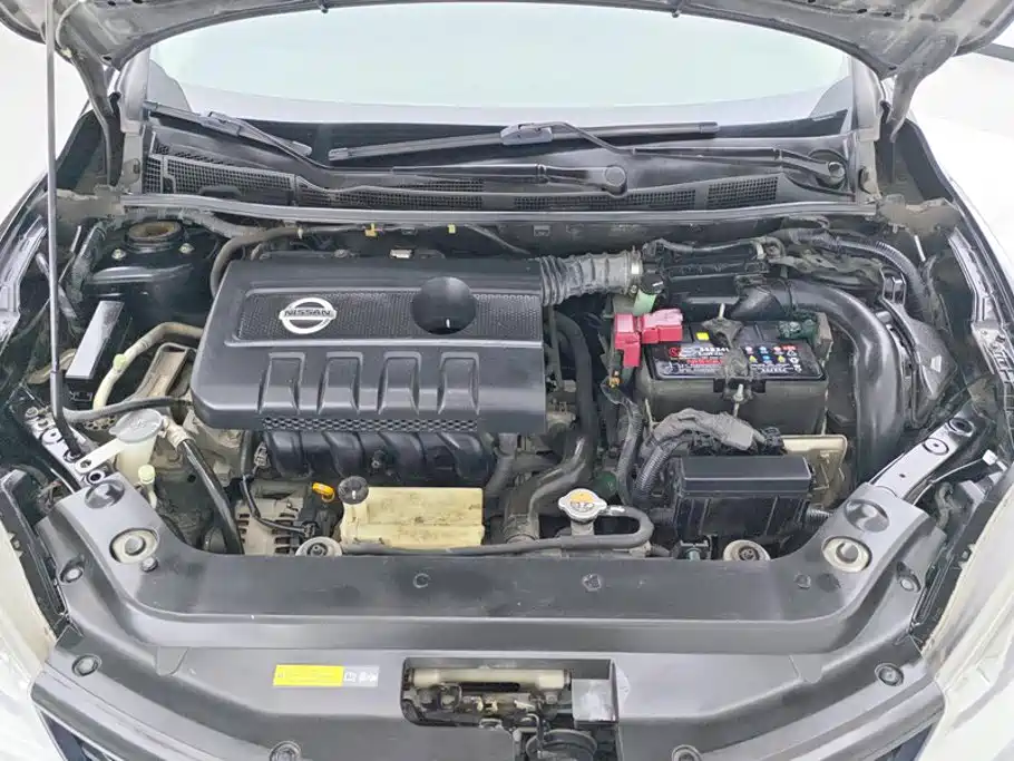 Nissan Tiida — миниатюра 10