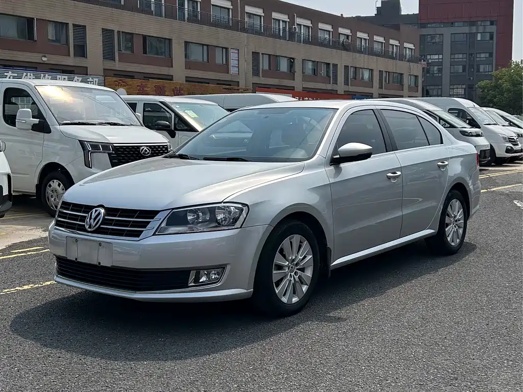 Купить Volkswagen Lavida