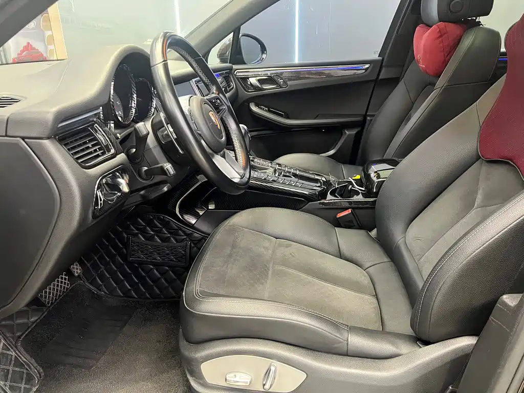 Porsche Macan — миниатюра 4