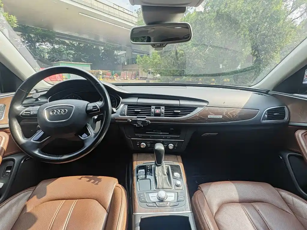 Audi A6L — миниатюра 5