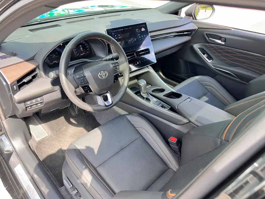 Toyota Avalon — миниатюра 9